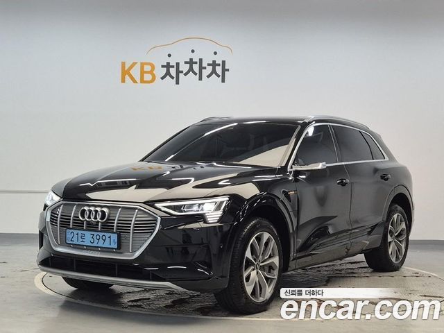 Audi e-tron — exterior
