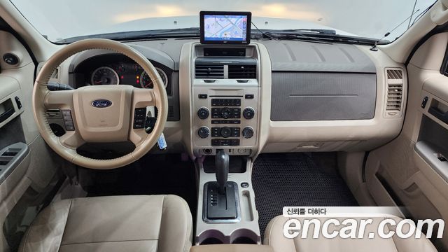 Ford Escape — interior