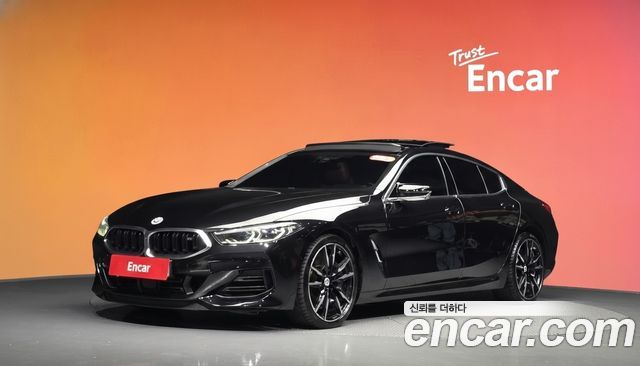 BMW 8 Series — exterior