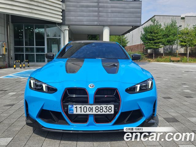 BMW M4 — exterior