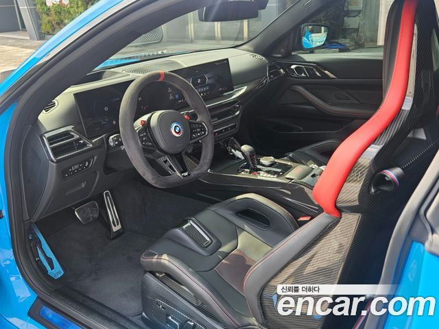 BMW M4 — interior