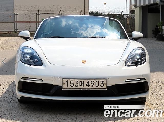Porsche 718 — exterior