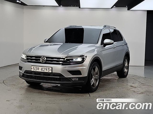Volkswagen Tiguan — exterior