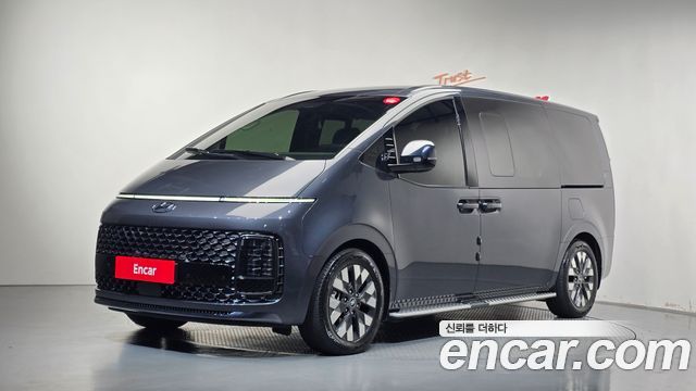 Hyundai Staria — exterior