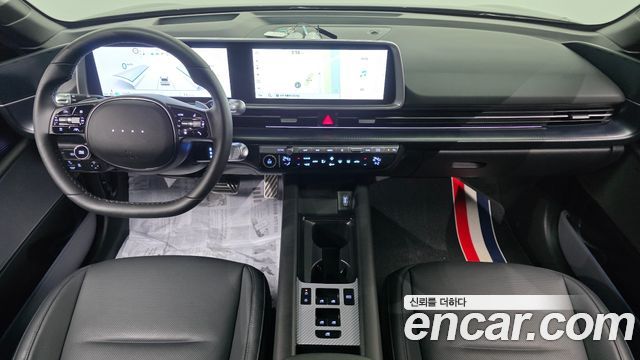 Hyundai IONIQ 6 — interior