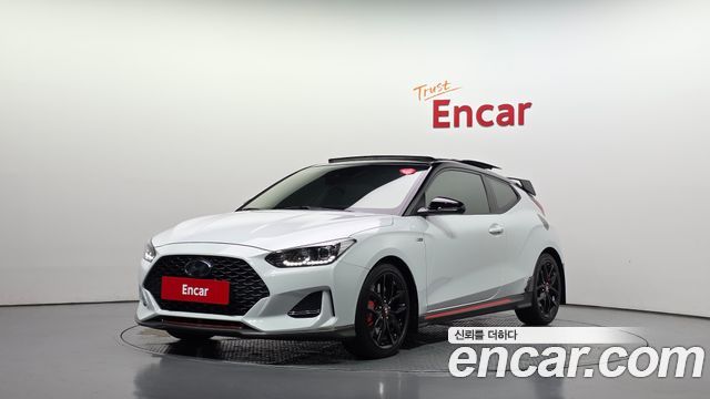 Hyundai Veloster — exterior