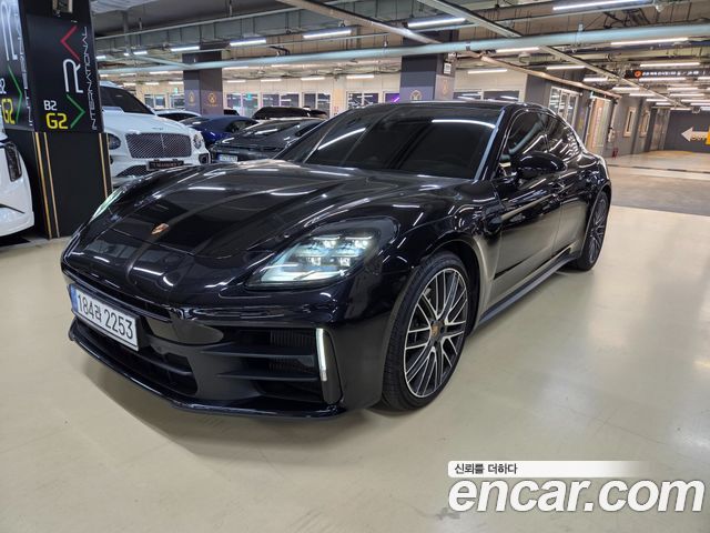 Porsche Panamera — exterior