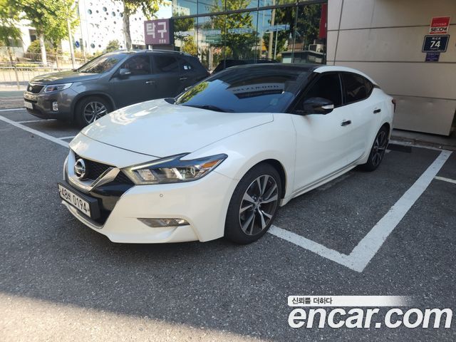 Nissan Maxima — exterior