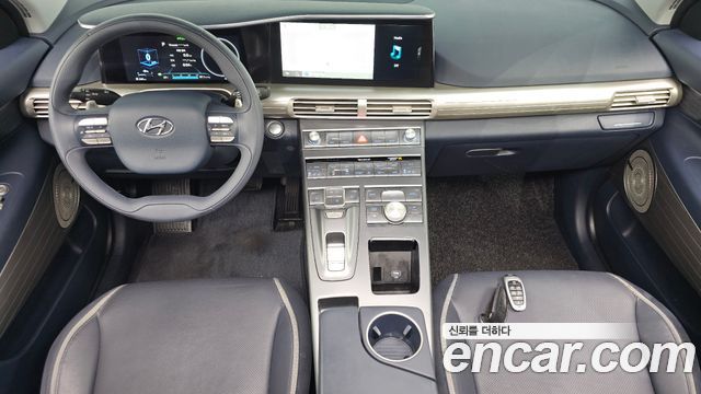 Hyundai Nexo — interior