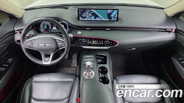Genesis GV70 — interior