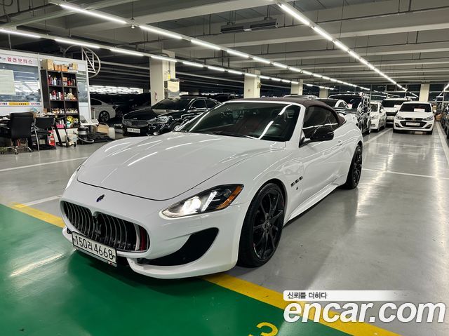 Maserati GranCabrio — exterior
