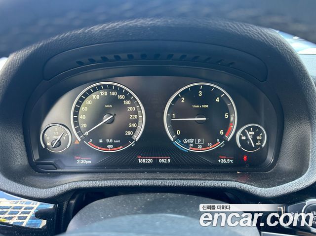 BMW X3 — interior
