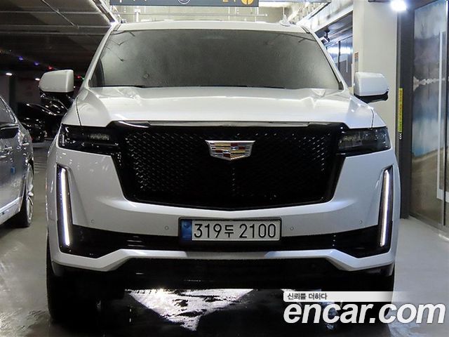 Cadillac Escalade — exterior