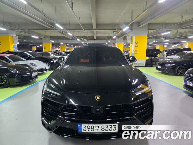 Lamborghini Urus — exterior