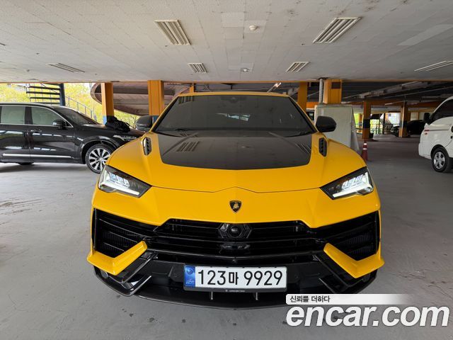Lamborghini Urus — exterior