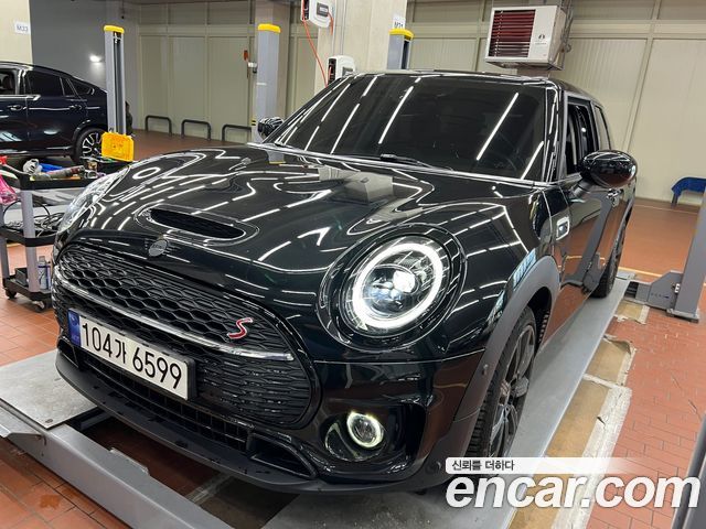 MINI Clubman — exterior