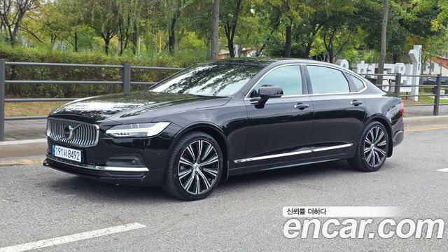 Volvo S90 — exterior