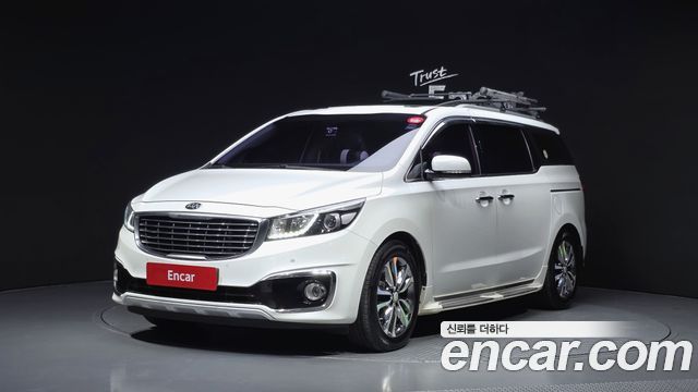 Kia Carnival — exterior