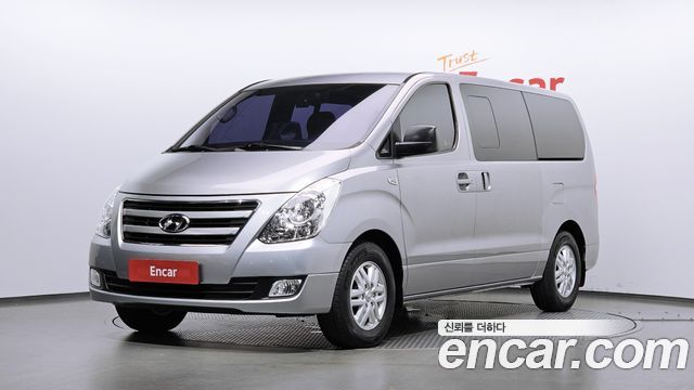 Hyundai Starex