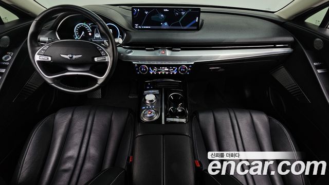 Genesis G80 — interior