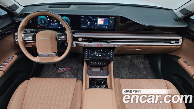 Hyundai Grandeur — interior