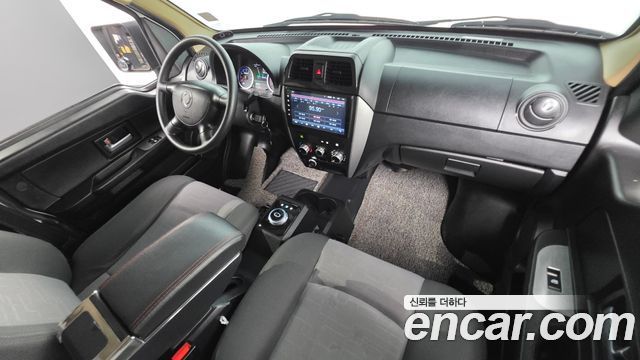 DFSK C35 — interior