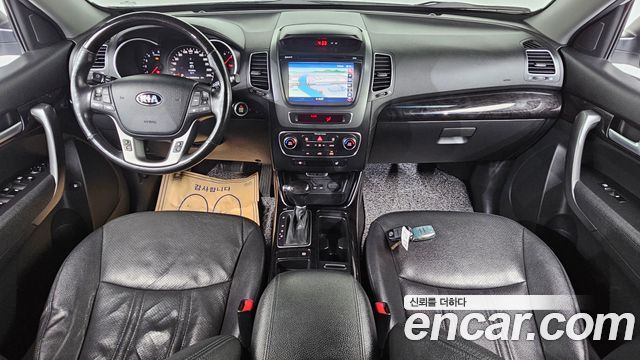 Kia Sorento — interior