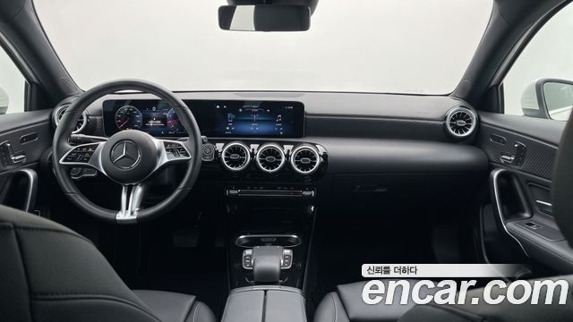 Mercedes-Benz A-Class — interior