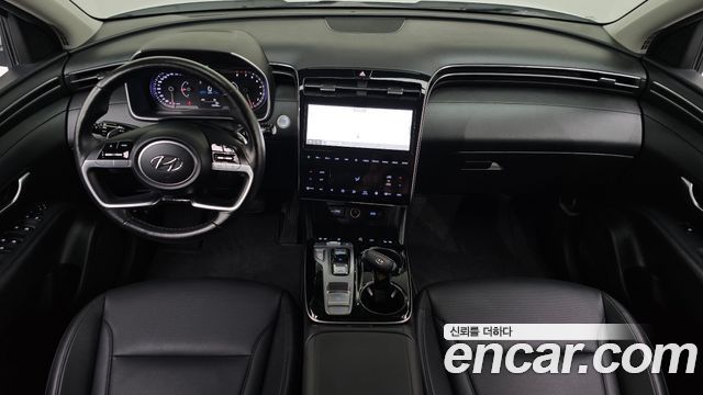 Hyundai Tucson — interior