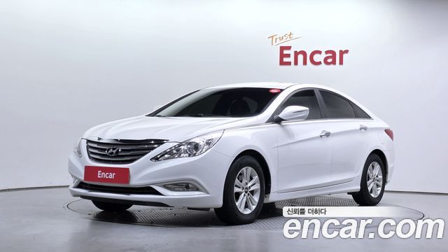 Hyundai Sonata — exterior