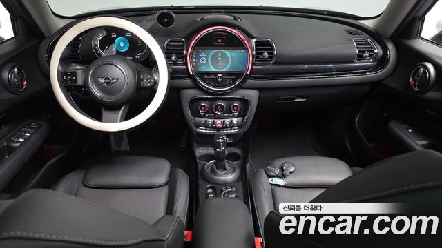 MINI Clubman — interior