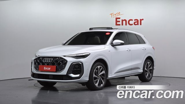 Audi Q5 — exterior