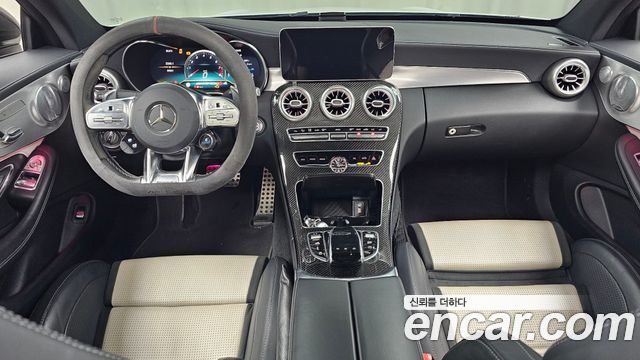 Mercedes-Benz C-Class — interior