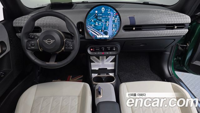 MINI Cooper — interior