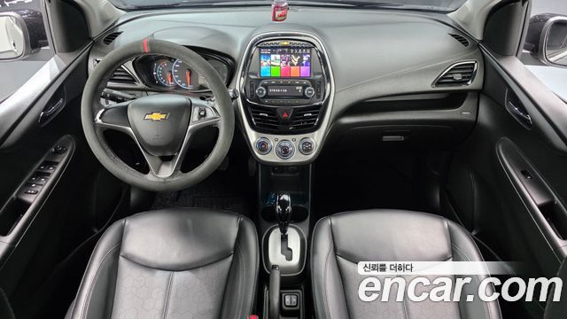 Chevrolet Korea Spark — interior