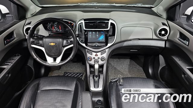 Chevrolet Korea Aveo — interior