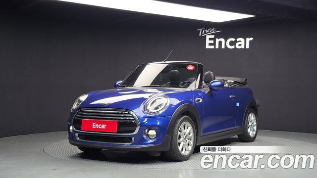 MINI Cooper Convertible — exterior