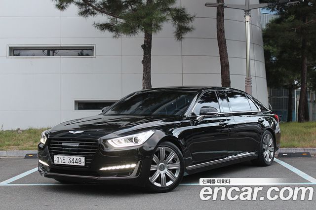 Genesis EQ900