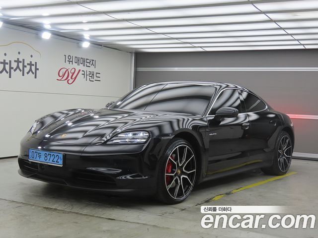 Porsche Taycan