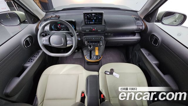 Hyundai Casper — interior