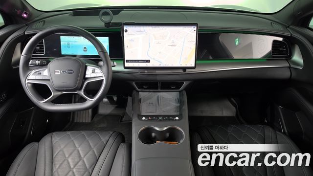 BYD Sea Lion 7 — interior