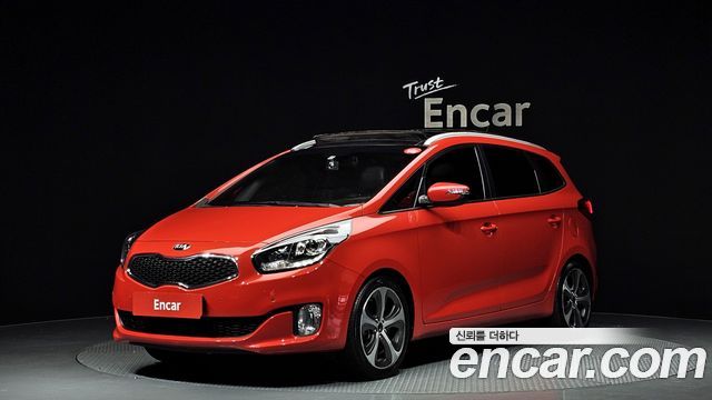 Kia Carens — exterior