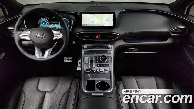 Hyundai Santa Fe — interior