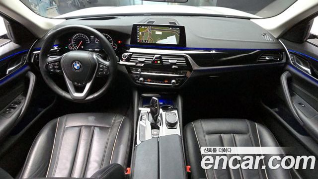 BMW 5 Series — interior