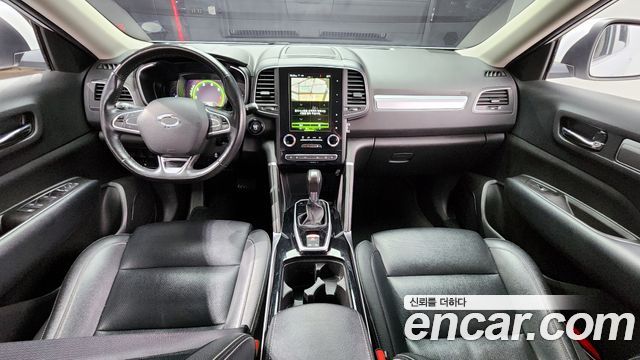 Renault Korea QM6 — interior