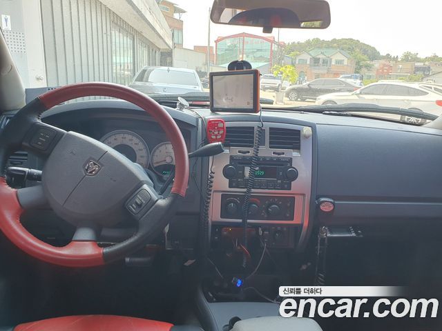 Dodge Dakota — interior