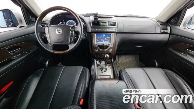 KG Mobility Rexton — interior