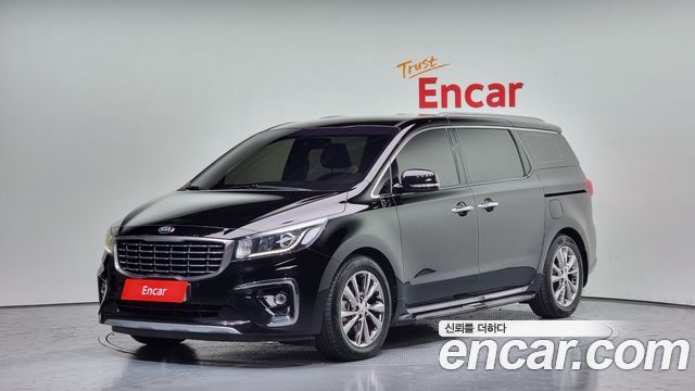 Kia Carnival — exterior