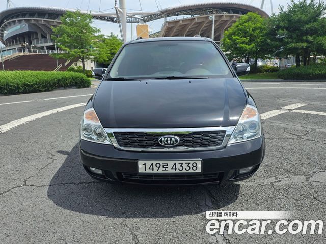 Kia Carnival — exterior