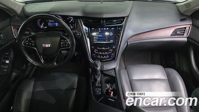 Cadillac CTS — interior